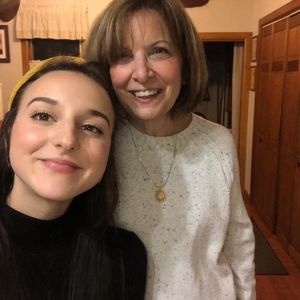 Meet your Posher, Joann